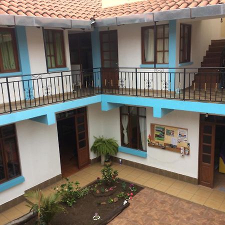 The Celtic Cross Hotel Sucre Exterior photo