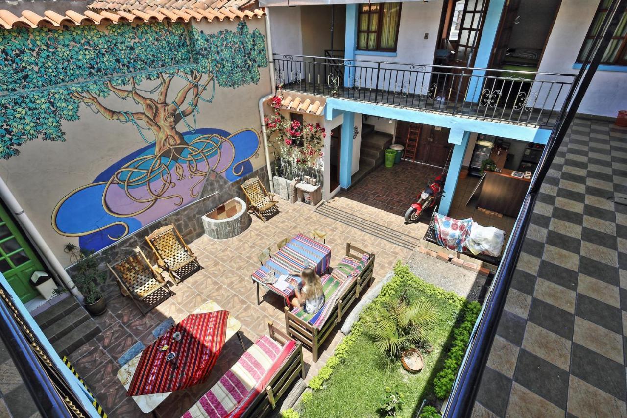 The Celtic Cross Hotel Sucre Exterior photo